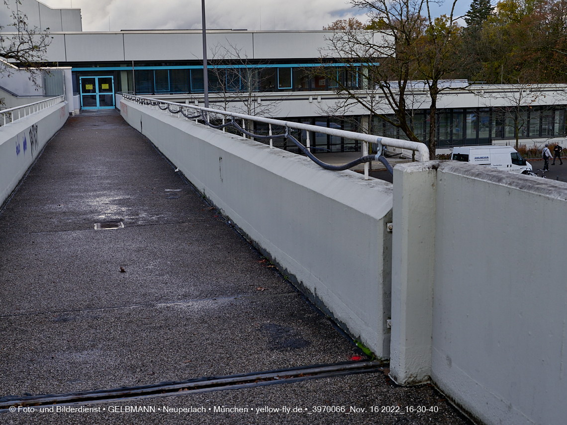 16.11.2022 - Baustelle an der Quiddestraße Haus für Kinder in Neuperlach